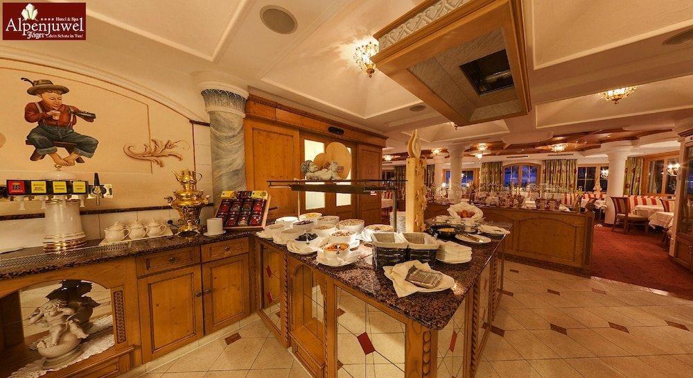 Hotel Alpenjuwel 4 Sterne Superior Тукс Экстерьер фото